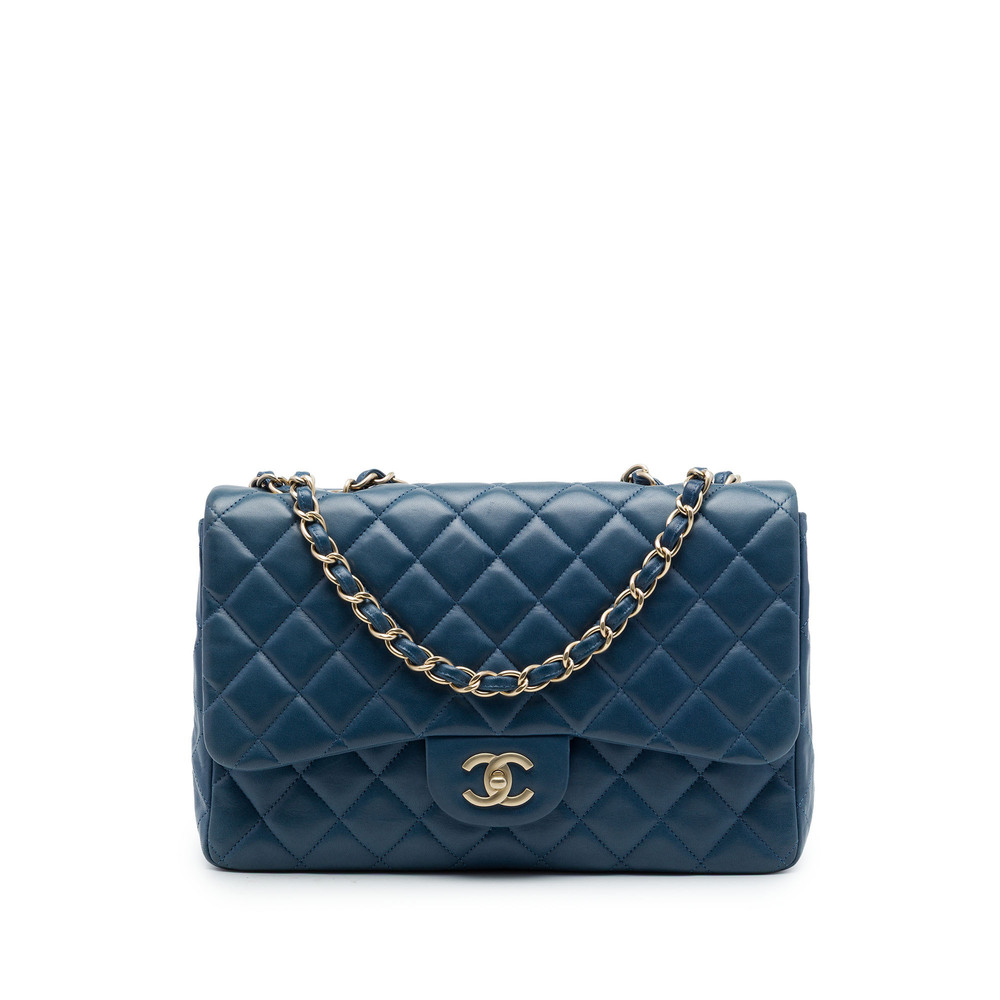 Pre-Loved Chanel Jumbo Classic Lambskin Single Flap